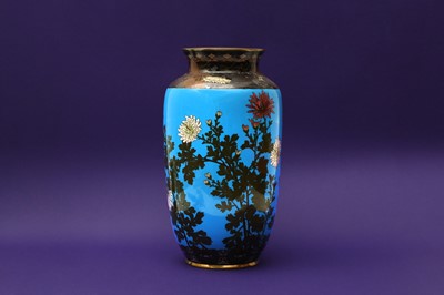 Lot 1003 - A JAPANESE CLOISONNÉ BLUE-GROUND 'CHRYSANTHEMUM' VASE