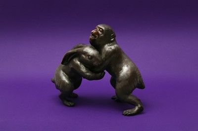 Lot 1011 - A JAPANESE BRONZE 'MONKEY AND A HARE' GROUP