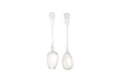 Lot 284 - A pair of William IV sterling silver salad servers or potato spoons, London 1831 by Adey Bellamy Savory
