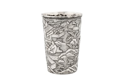 Lot 144 - A late 19th / early 20th century Chinese export silver beaker, Canton circa 1900 by Shan Zang retailed by Luen Wo of Shanghai