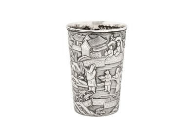 Lot 144 - A late 19th / early 20th century Chinese export silver beaker, Canton circa 1900 by Shan Zang retailed by Luen Wo of Shanghai