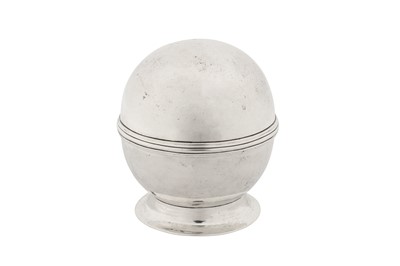 Lot 258 - A late 18th century Danish silver soap ball box, Copenhagen 1771 by Bendix Christensen (born c. 1727, citizenship 1755, d. 1799)