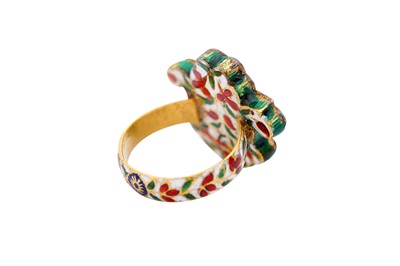 Lot 265 - AN INDIAN POLYCHROME ENAMELLED GEM-SET CHILD'S RING