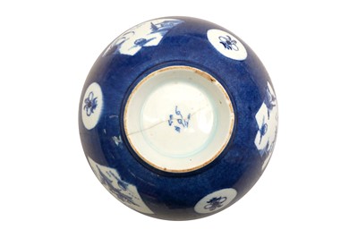 Lot 263 - A GROUP OF CHINESE PORCELAIN OBJECTS