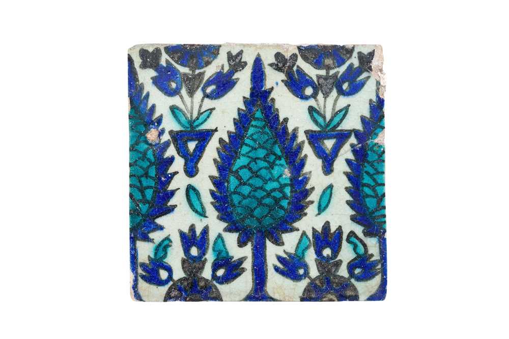 Lot 394 - AN OTTOMAN DAMASCUS POTTERY TILE