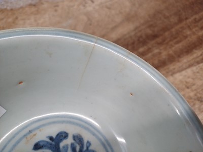 Lot 624 - A CHINESE BLUE AND WHITE 'PEONIES' BOWL