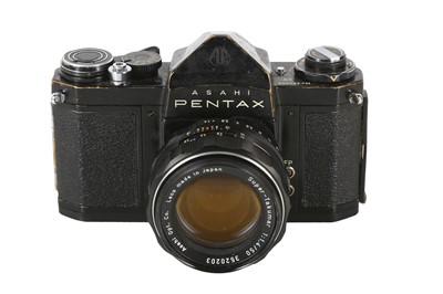 Lot 1000 - A Black Pentax SV Camera, with f1.4 Lens.