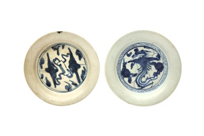 Lot 639 - TWO CHINESE BLUE AND WHITE DISHES