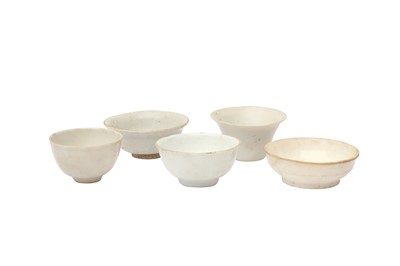 Lot 833 - FIVE CHINESE WHITE-GLAZED CUPS