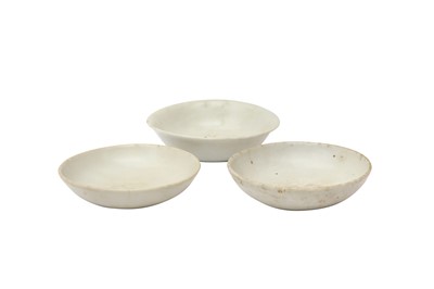 Lot 831 - THREE CHINESE WHITE-GLAZED DISHES