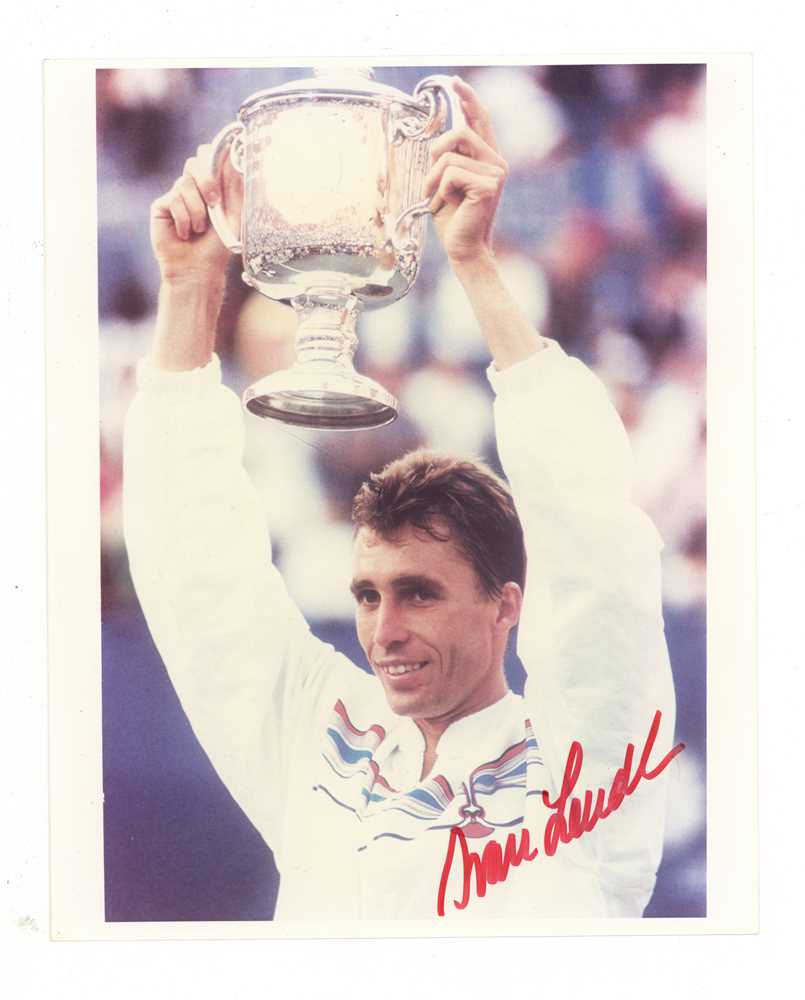 Lot 461 - Lendl (Ivan)