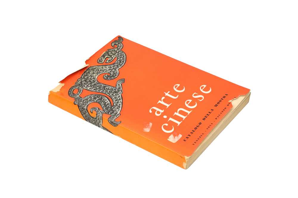 Lot 256 - A CHINESE ART REFERENCE BOOK, 1954