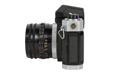 Lot 1007 - A Canonflex R2000 Camera.