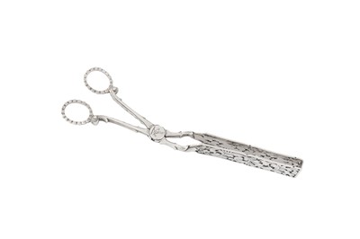 Lot 153 - A pair of Victorian sterling silver asparagus tongs, London 1861 by Henry John Lias and Henry John Lias