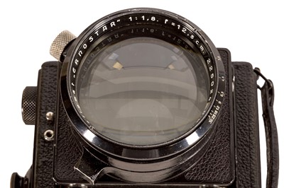 Lot 125 - A Rare Zeiss Ikon Ermanox 858/3 Strut Folding Camera
