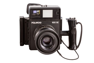 Lot 193 - A Polaroid 600SE