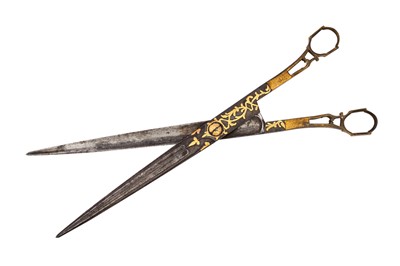 Lot 373 - A PAIR OF GOLD-DAMASCENED STEEL CALLIGRAPHER'S SCISSORS