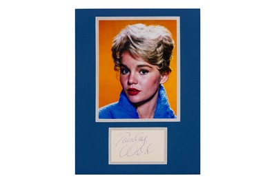 Lot 31 - Autograph Collection.- Actors & Actresses