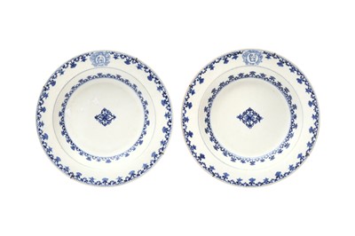 Lot 17 - A PAIR OF CHINESE EXPORT BLUE AND WHITE DISHES