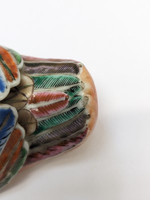 Lot 1 - A CHINESE EXPORT FAMILLE-ROSE 'DUCK' TUREEN AND COVER