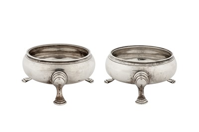 Lot 62 - A pair of George II sterling silver salts, London 1744 by David Hennell (first reg. 23rd June 1736)