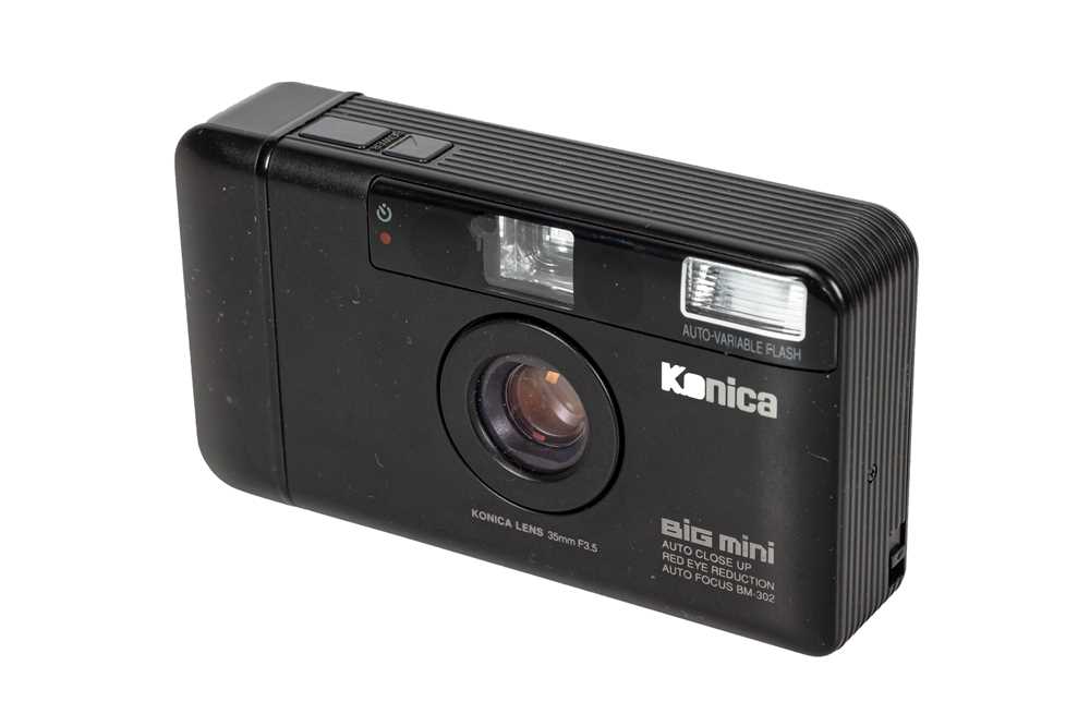Lot 355 - Konica Big Mini 35mm Compact Camera.