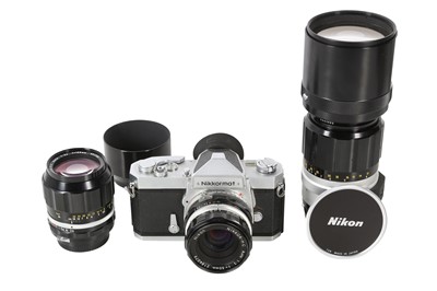Lot 1018 - A Nikkormat FT outfit.