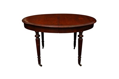 Lot 273 - A REGENCY STYLE OVAL DINING TABLE