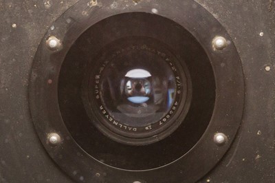 Lot 210 - A Vulcan Bomber R88 Radar Operator's Cameras with Dallmeyer 2" f/1.9 Super-Six Anastigmat Lens