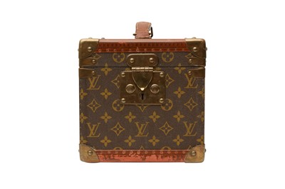 Lot 311 - Louis Vuitton Monogram Boite Falcons Vanity Case