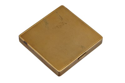Lot 48 - A 9CT YELLOW GOLD POWDER COMPACT