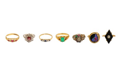 Lot 11 - A COLLECTION OF SEVEN RINGS