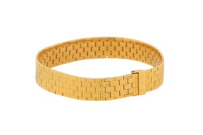 Lot 137 - ROY KING | AN FANCY LINK GOLD BRACELET, CIRCA 1960