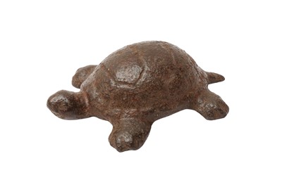 Lot 518 - A CHINESE BRONZE 'TORTOISE' PAPERWEIGHT