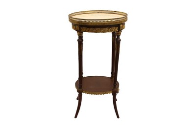 Lot 279 - A FRENCH MARBLE TOP OVAL OCCASIONAL TABLE, LATE 19TH/EARLY 20TH CENTURY