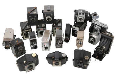 Lot 1221 - A selection of box and cine cameras.