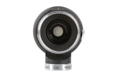 Lot 1341 - A Zeiss Ikon Contaprox Close Up Focussing System
