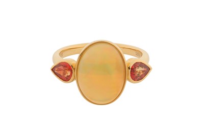 Lot 154 - AN OPAL AND ORANGE SAPPHIRE THREE-STONE RING
