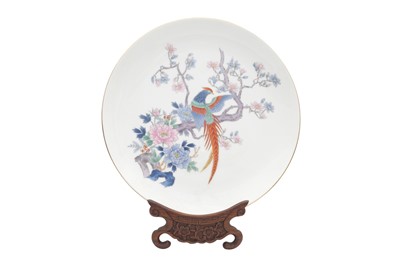 Lot 588 - A CHINESE FAMILLE-ROSE 'PHOENIX' DISH