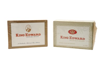 Lot 81 - TWO SEALED BOXES OF KING EDWARD INVINCIBLE DELUXE CIGARS