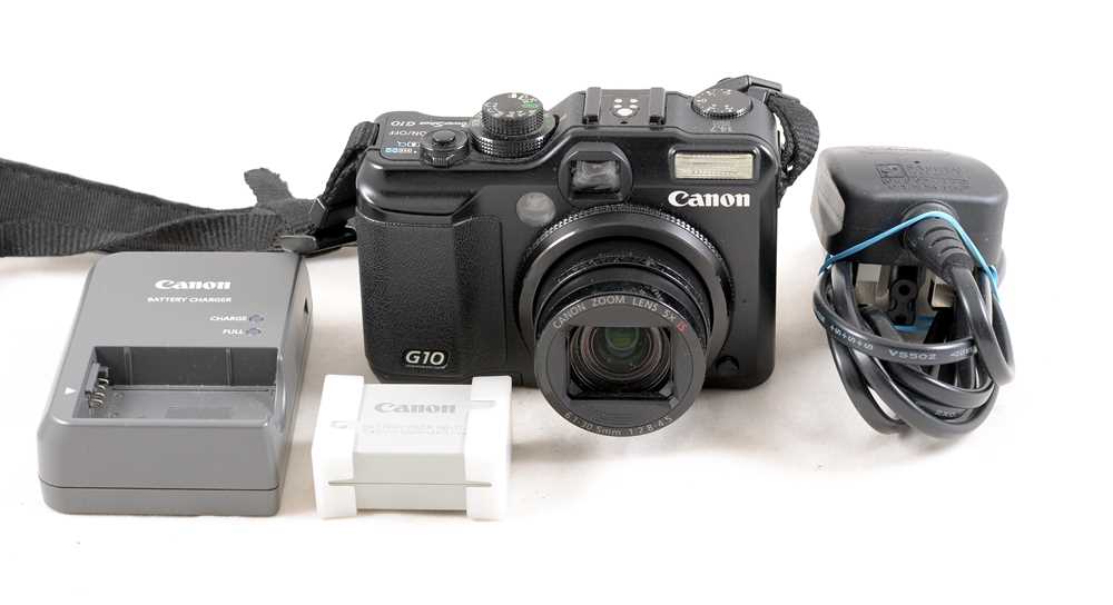 Lot 349 - Canon G10 Compact Digital Camera.