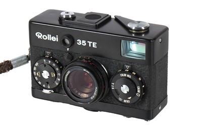 Lot 1030 - A Rollei 35 TE camera.