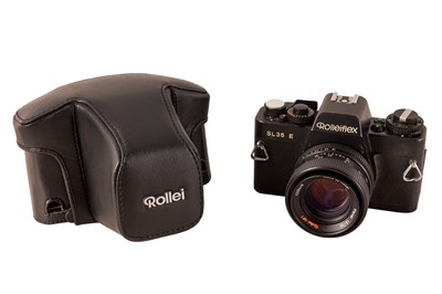Lot 1031 - A Rolleiflex 35SL E camera.