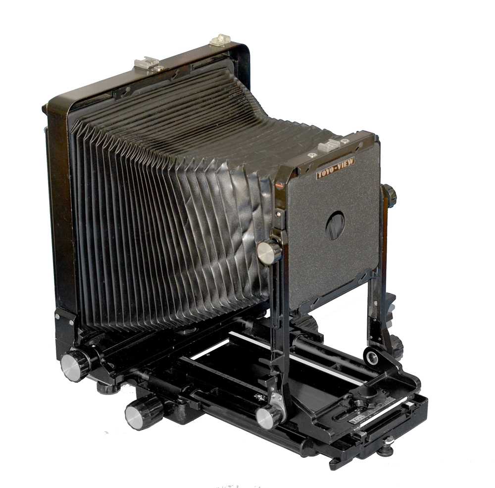 Lot 201 - An Extensive 10"x8" / 5"x4" Toyo M Large Format Outfit.