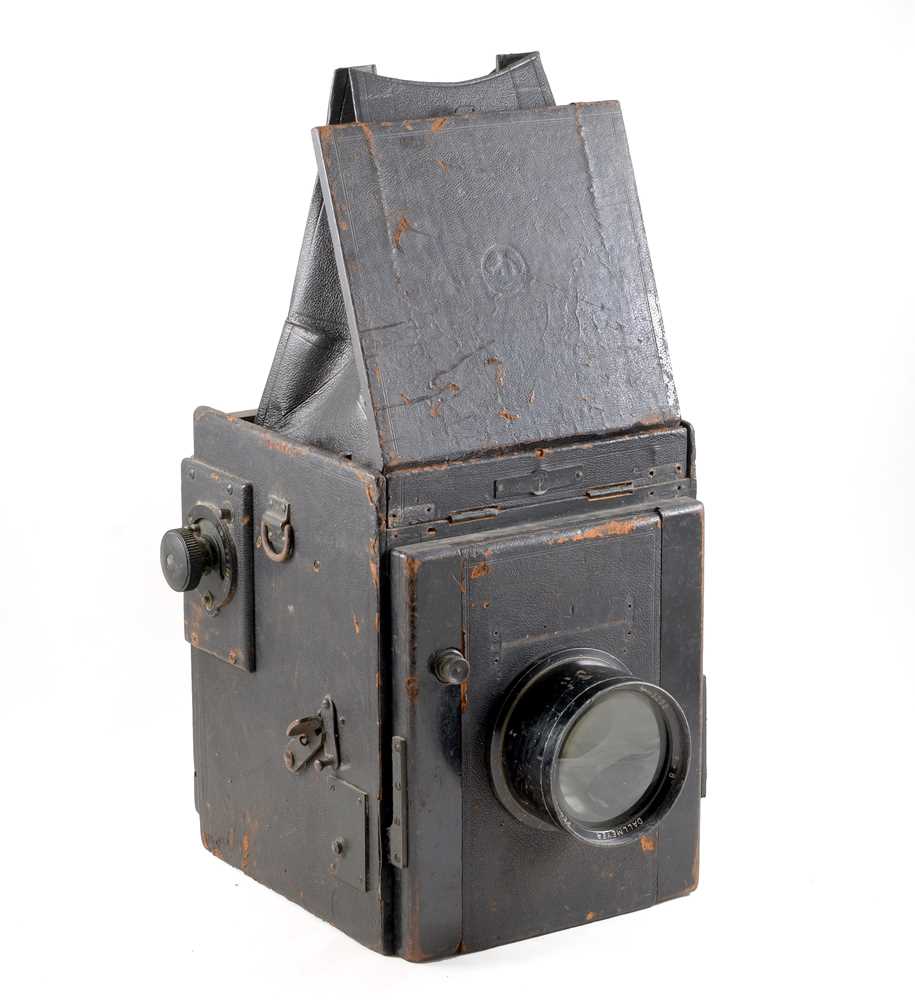 Ruby Reflex Lot 46 - A Thornton Pickard Special Ruby Reflex Camera