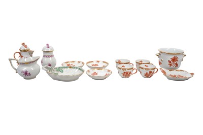 Lot 539 - A GROUP OF HEREND PORCELAIN ITEMS