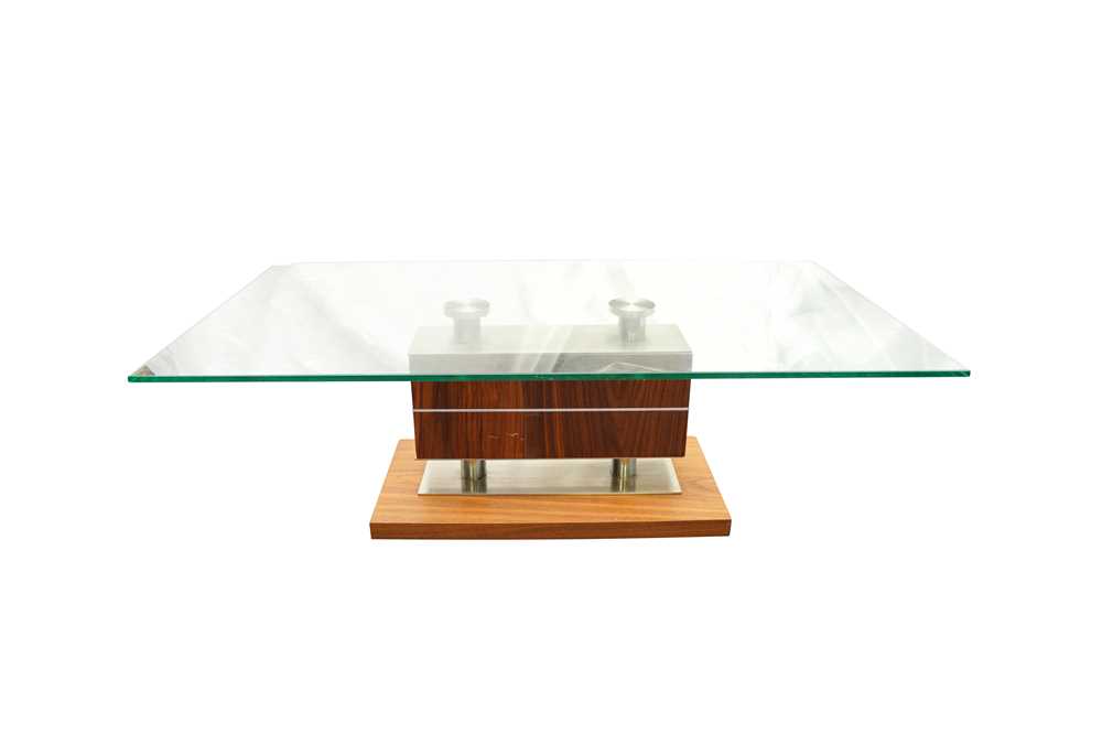 Lot 310 - A CONTEMPORARY RECTANGULAR COFFEE TABLE