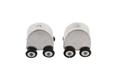 Lot 117 - A PAIR OF CHROME NOVELTY SALT AND PEPPER SHAKERS