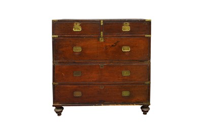 Lot 261 - A GEORGIAN CAMPAIGN CHEST