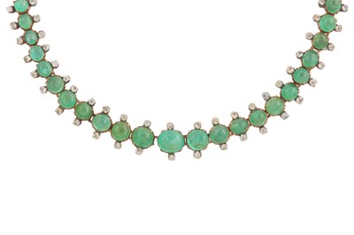 Lot 63 - AN EMERALD AND WHITE SAPPHIRE NECKLACE AND EARRING SUITE